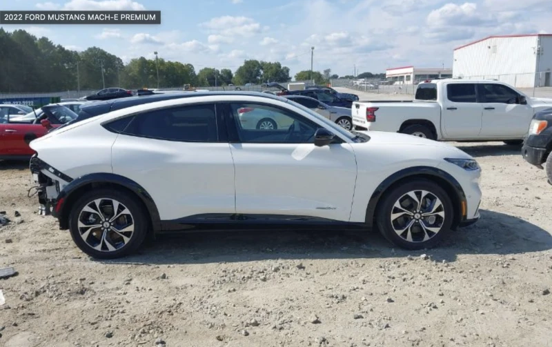 Ford Mustang Mach-E PREMIUM, снимка 2 - Автомобили и джипове - 52749629