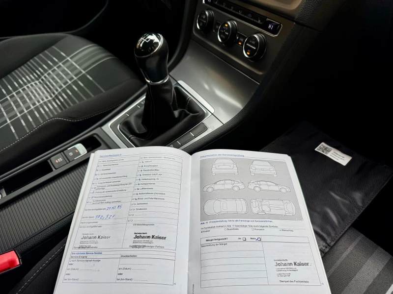 VW Golf 1.6TDi-LOUNGE , снимка 17 - Автомобили и джипове - 52598040