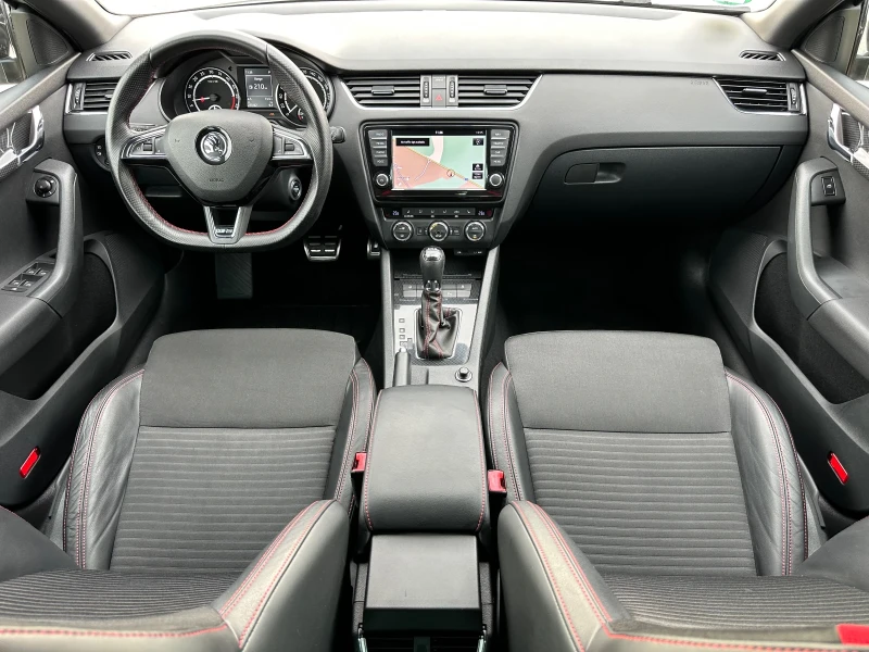 Skoda Octavia VRS 2.0d DSG 184кс-MAXTON-ACC-LANE-KEYLESS-ПЕЧКА, снимка 11 - Автомобили и джипове - 52746036