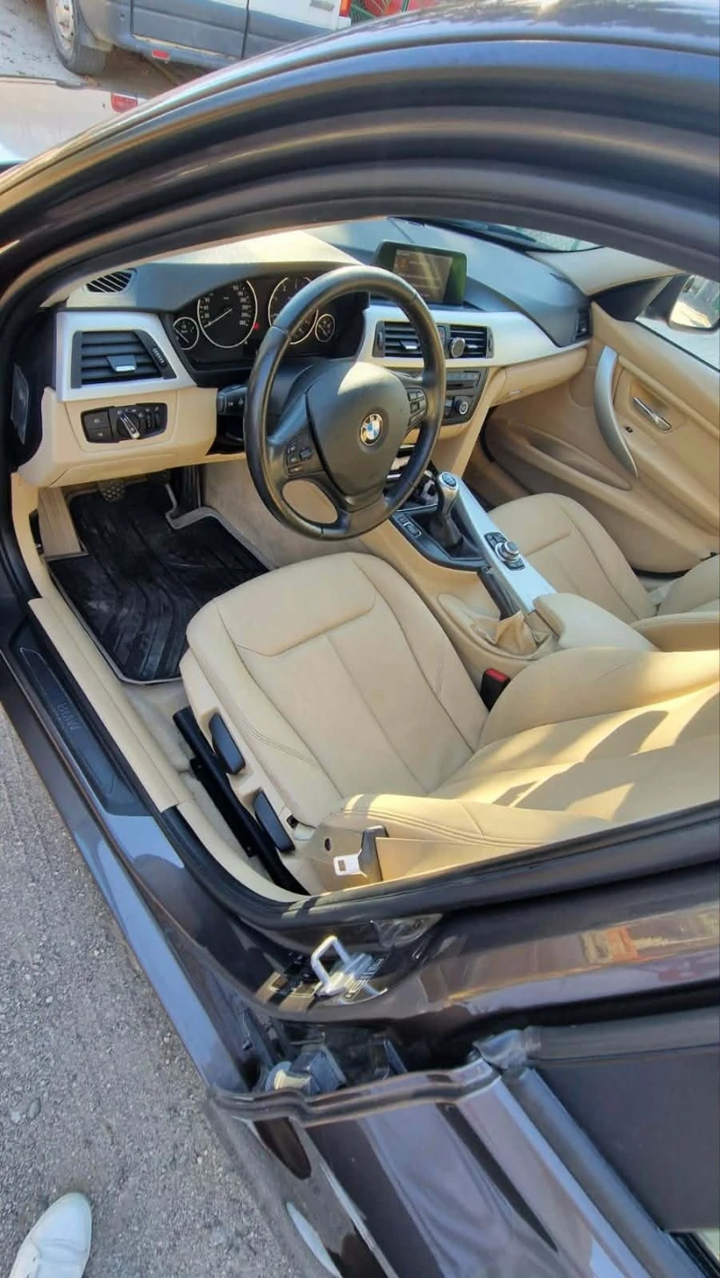 BMW 320, снимка 6 - Автомобили и джипове - 52836734