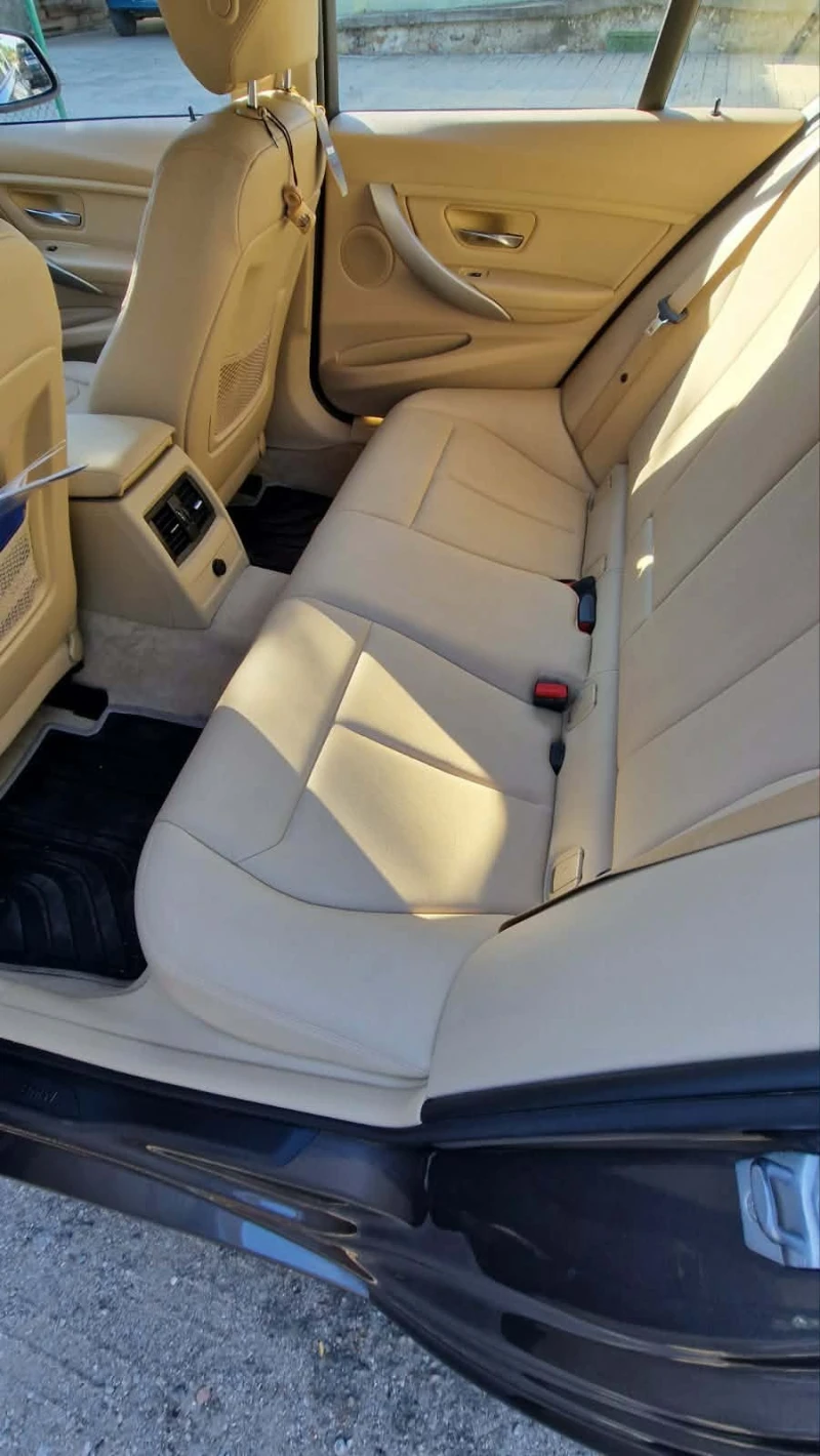 BMW 320, снимка 8 - Автомобили и джипове - 52836734