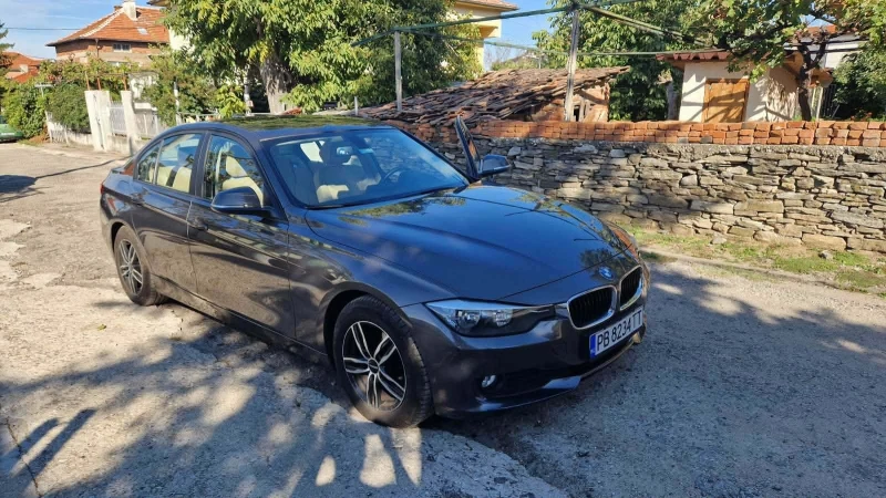 BMW 320, снимка 9 - Автомобили и джипове - 52836734