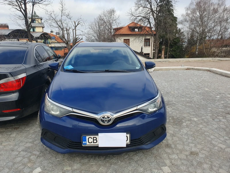 Toyota Auris Изпълнение-"Premium"-BRC газ., снимка 2 - Автомобили и джипове - 52956335