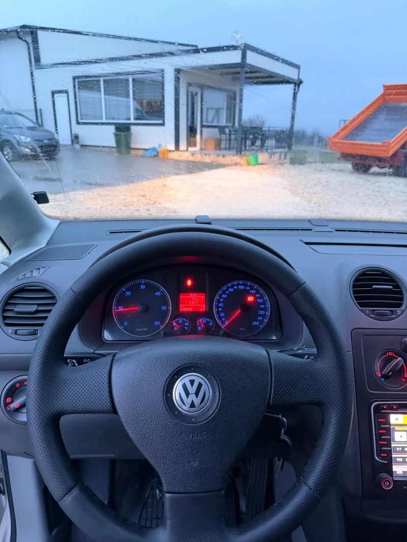 VW Caddy 2.0 90к.с., снимка 10 - Автомобили и джипове - 53282344