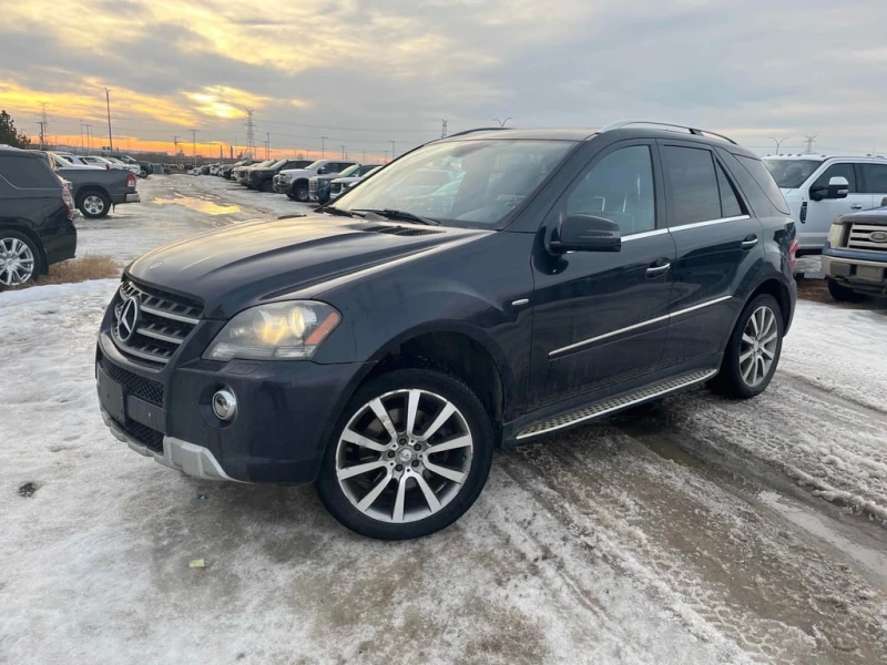 Mercedes-Benz ML 550 4MATIC * ВЪЗДУШНО ОКАЧВАНЕ* ОБДУХВАНЕ* ДВА КЛЮЧА* 