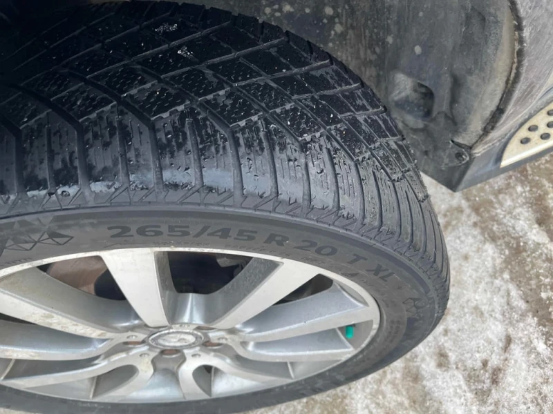 Mercedes-Benz ML 550 4MATIC * ВЪЗДУШНО ОКАЧВАНЕ* ОБДУХВАНЕ* ДВА КЛЮЧА* , снимка 6 - Автомобили и джипове - 53407593