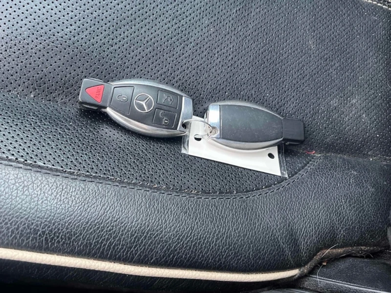 Mercedes-Benz ML 550 4MATIC * ВЪЗДУШНО ОКАЧВАНЕ* ОБДУХВАНЕ* ДВА КЛЮЧА* , снимка 10 - Автомобили и джипове - 53407593