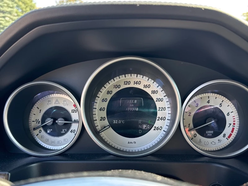 Mercedes-Benz E 400 * CARFAX *    | Mobile.bg   7