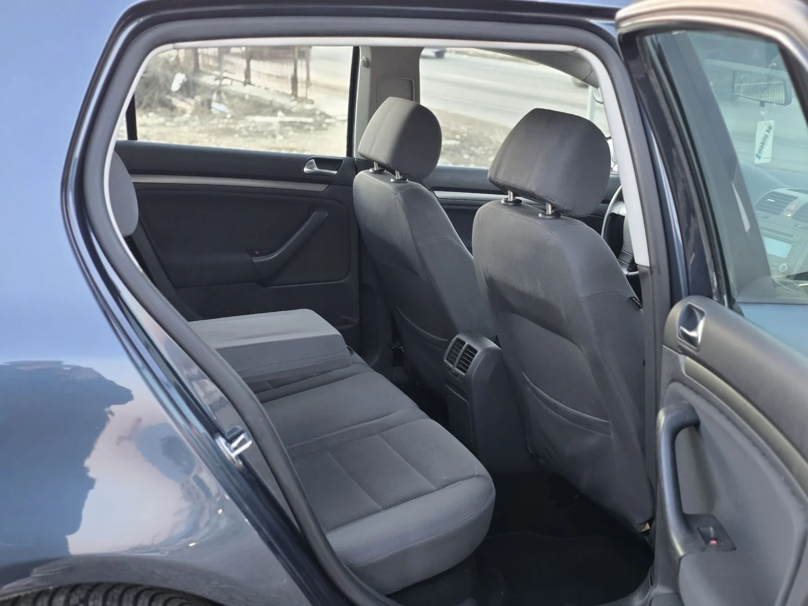VW Golf 1.6i 102Hp ГАЗ - ЛИЗИНГ | Mobile.bg — изображение 12