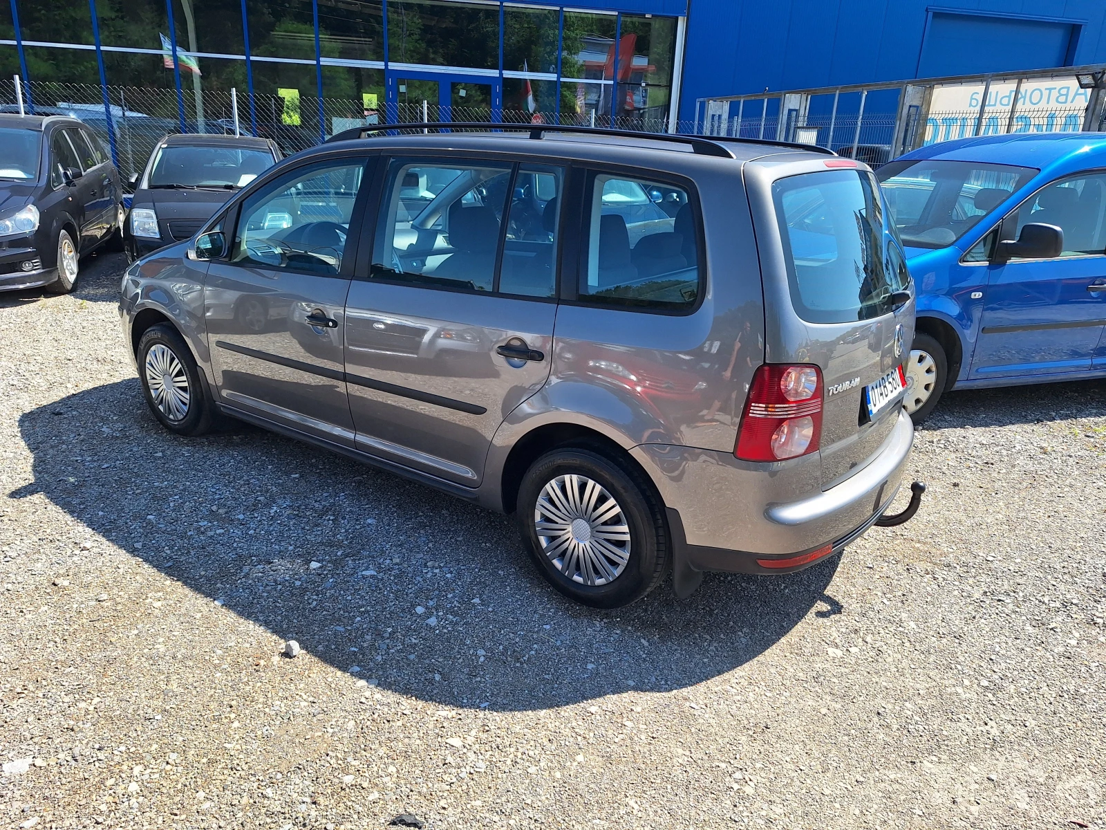 VW Touran 1.9 TDI 90 к.с - изображение 8