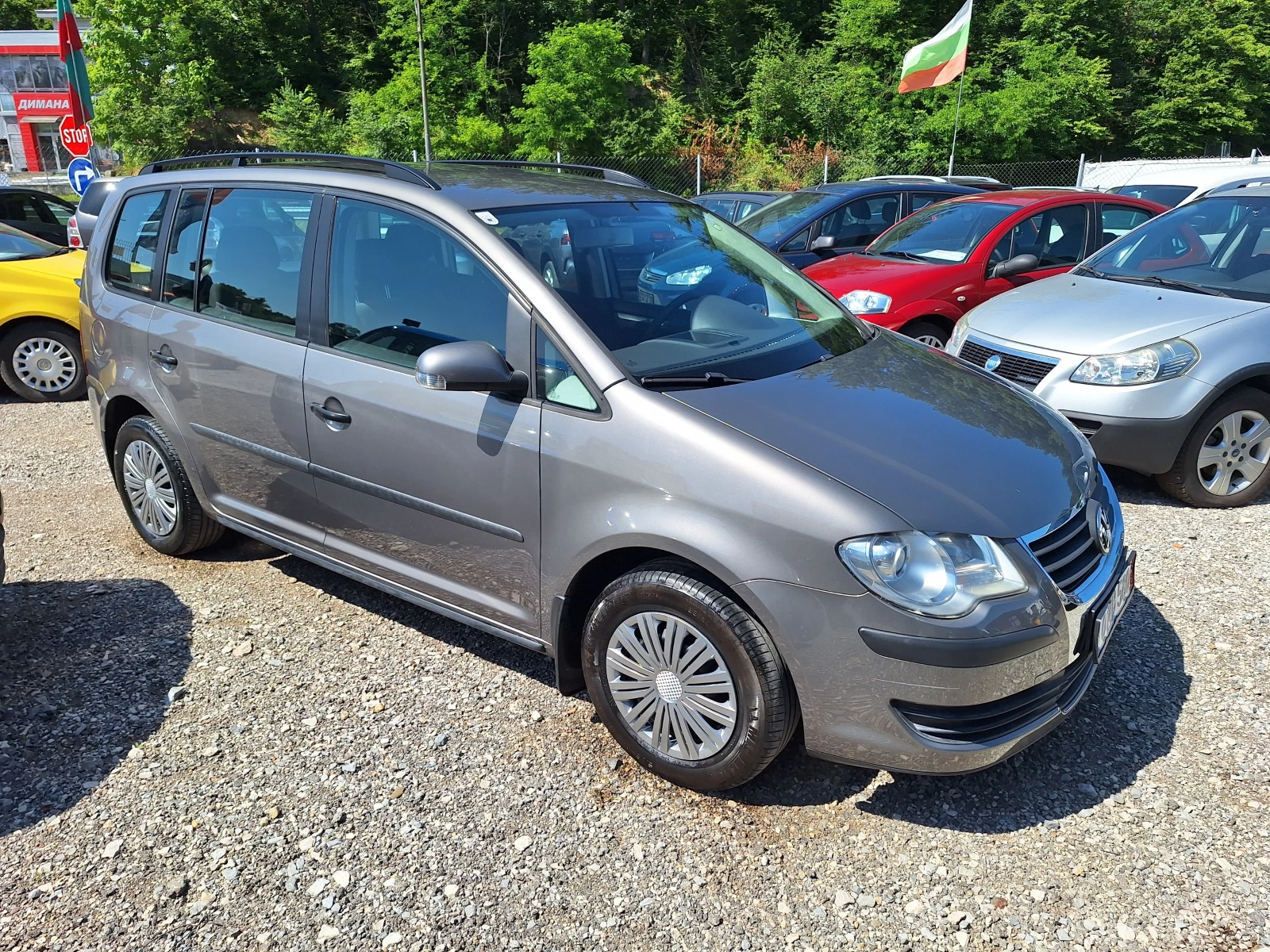 VW Touran 1.9 TDI 90 к.с - изображение 9