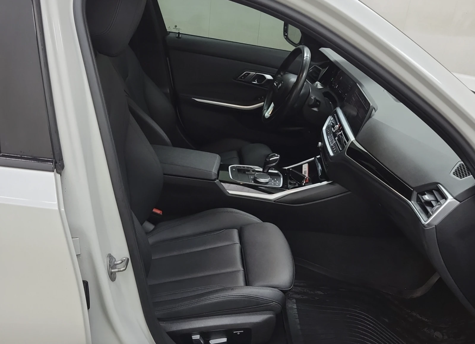 BMW 330 XDRIVE | Mobile.bg   16