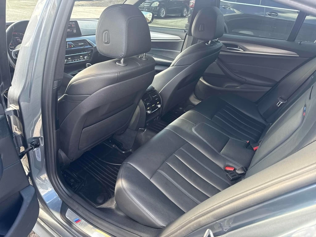 BMW 530 * 530i xDrive * CARFAX * БЕЗ ПЪРВОНАЧАЛНА ВНОСКА | Mobile.bg — изображение 10