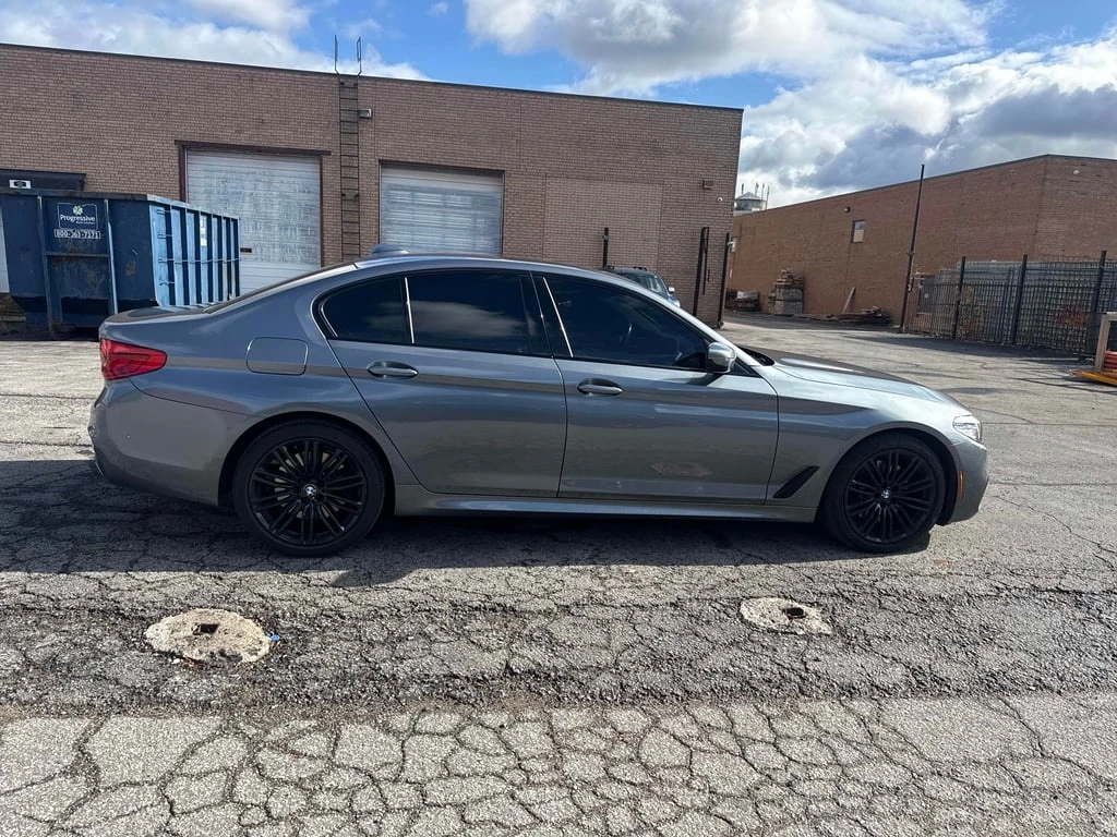 BMW 530 * 530i xDrive * CARFAX * БЕЗ ПЪРВОНАЧАЛНА ВНОСКА | Mobile.bg — изображение 3