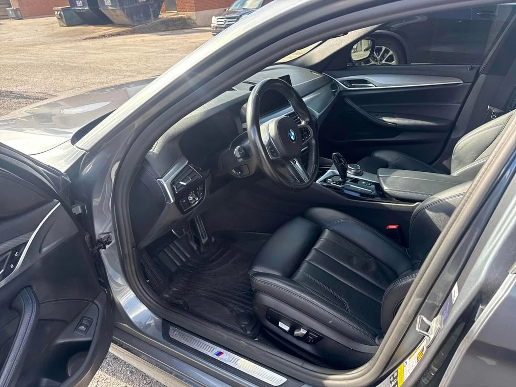 BMW 530 * 530i xDrive * CARFAX * БЕЗ ПЪРВОНАЧАЛНА ВНОСКА | Mobile.bg — изображение 5