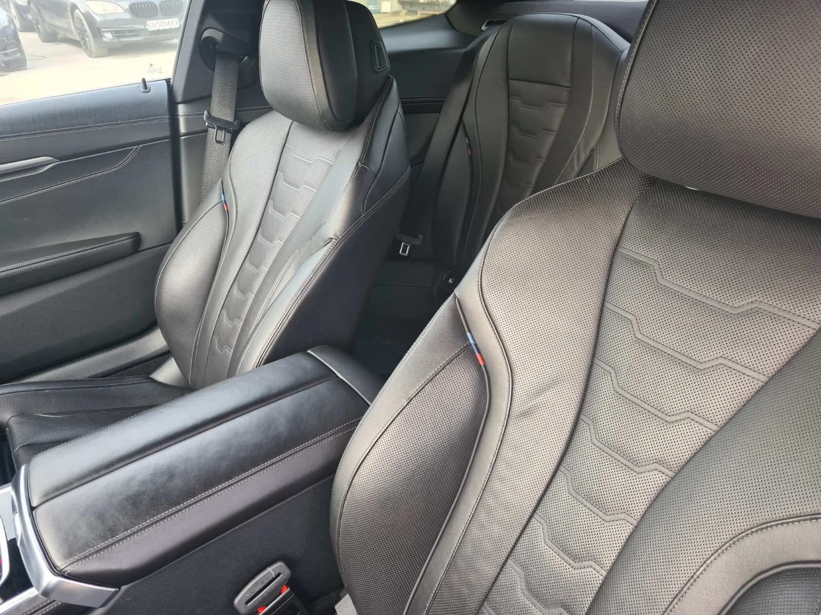 BMW 840 CARBON / HEAD UP / 360* ������ | Mobile.bg � ����������� 10