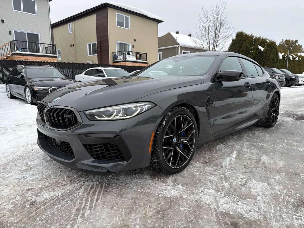 BMW M8 * Gran Coupe * CARFAX * SHADOW LINE * 360 * LASER | Mobile.bg � ����������� 1