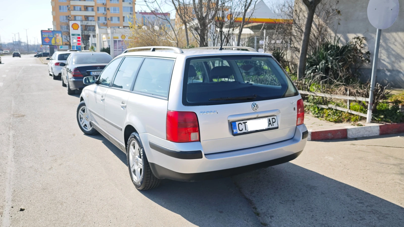VW Passat, снимка 6 - Автомобили и джипове - 53840680