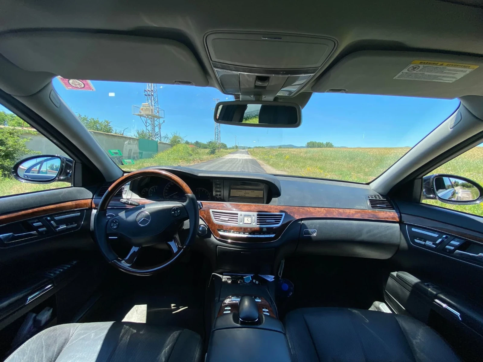 Mercedes-Benz S 320 Vacuum/ Distronic / Keyless/ Хладилник/ Night v., снимка 9 - Автомобили и джипове - 53842401