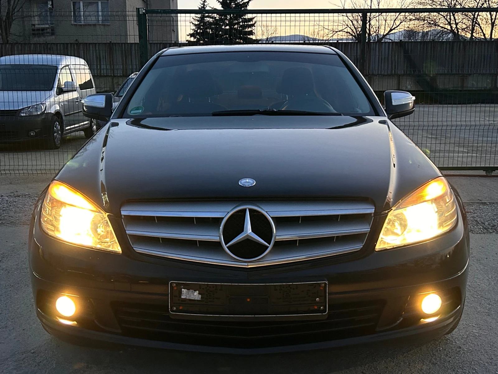Mercedes-Benz C 220 OM646, снимка 5 - Автомобили и джипове - 53850330