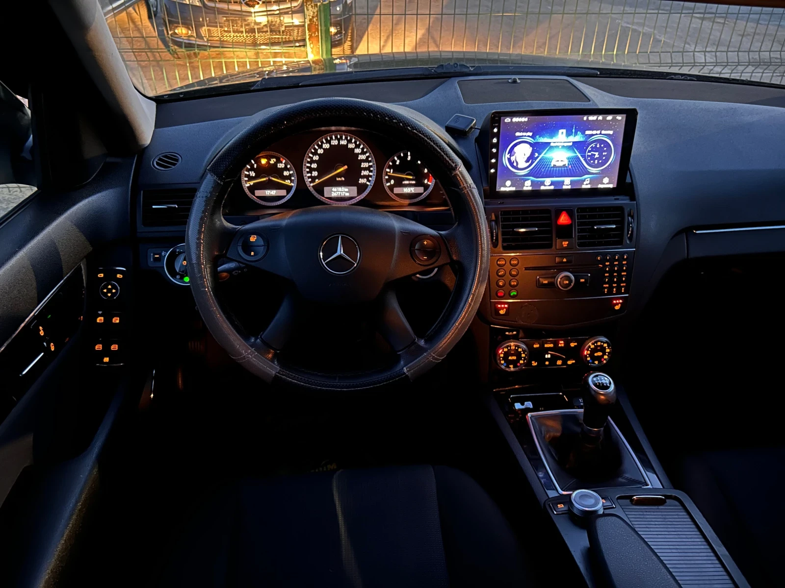 Mercedes-Benz C 220 OM646, снимка 11 - Автомобили и джипове - 53850330