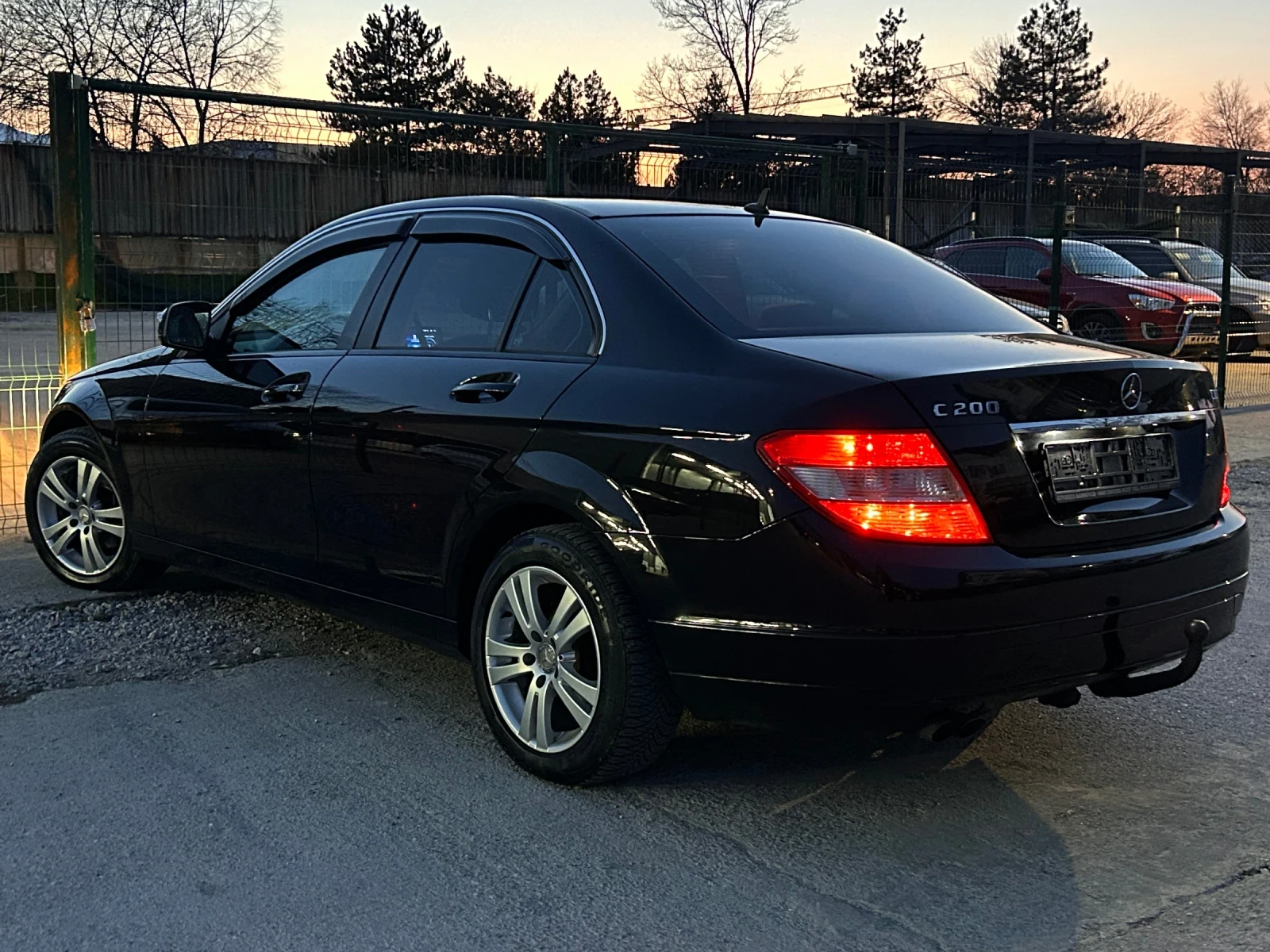 Mercedes-Benz C 220 OM646, снимка 2 - Автомобили и джипове - 53850330