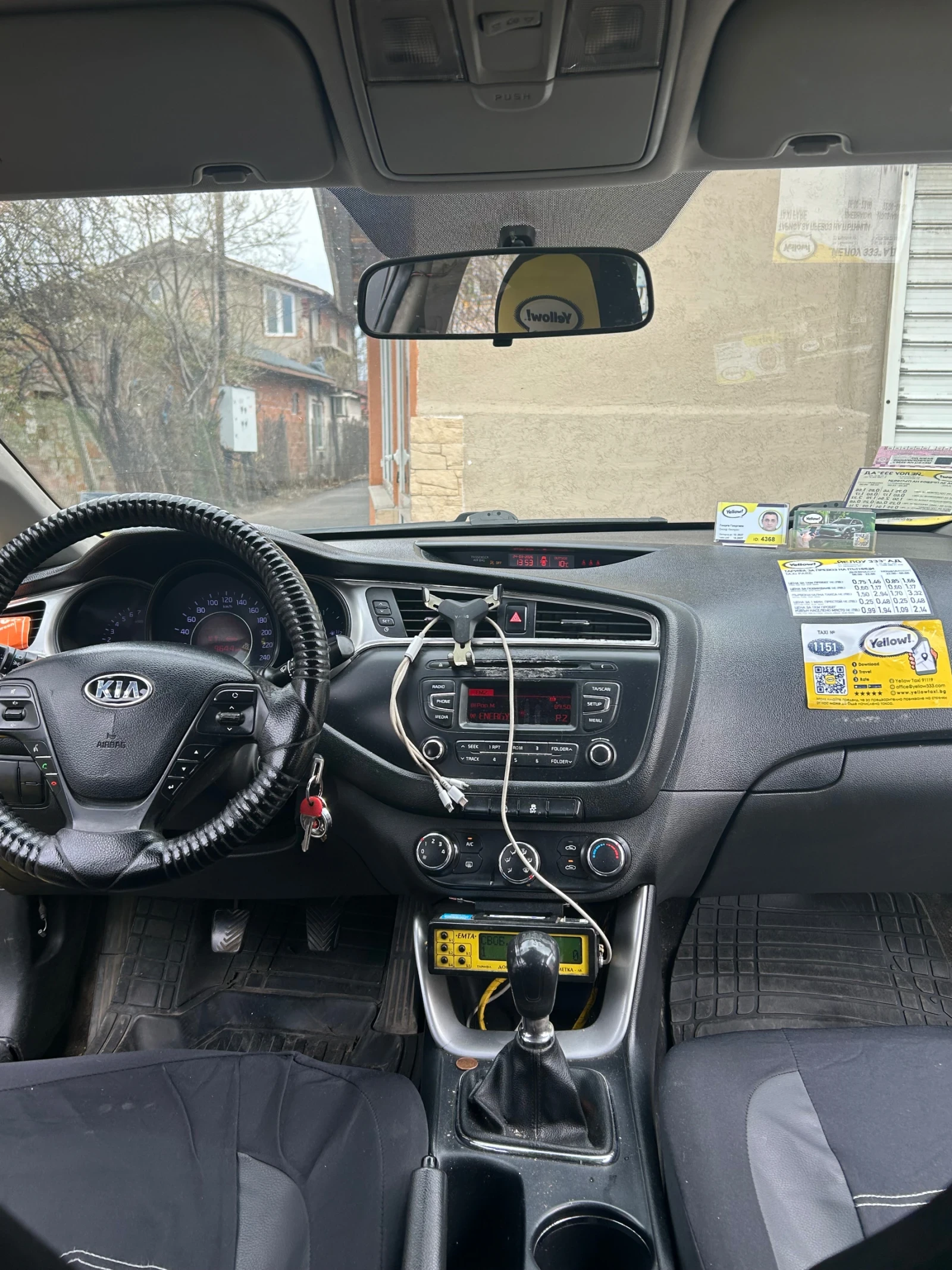 Kia Ceed, снимка 7 - Автомобили и джипове - 54007657