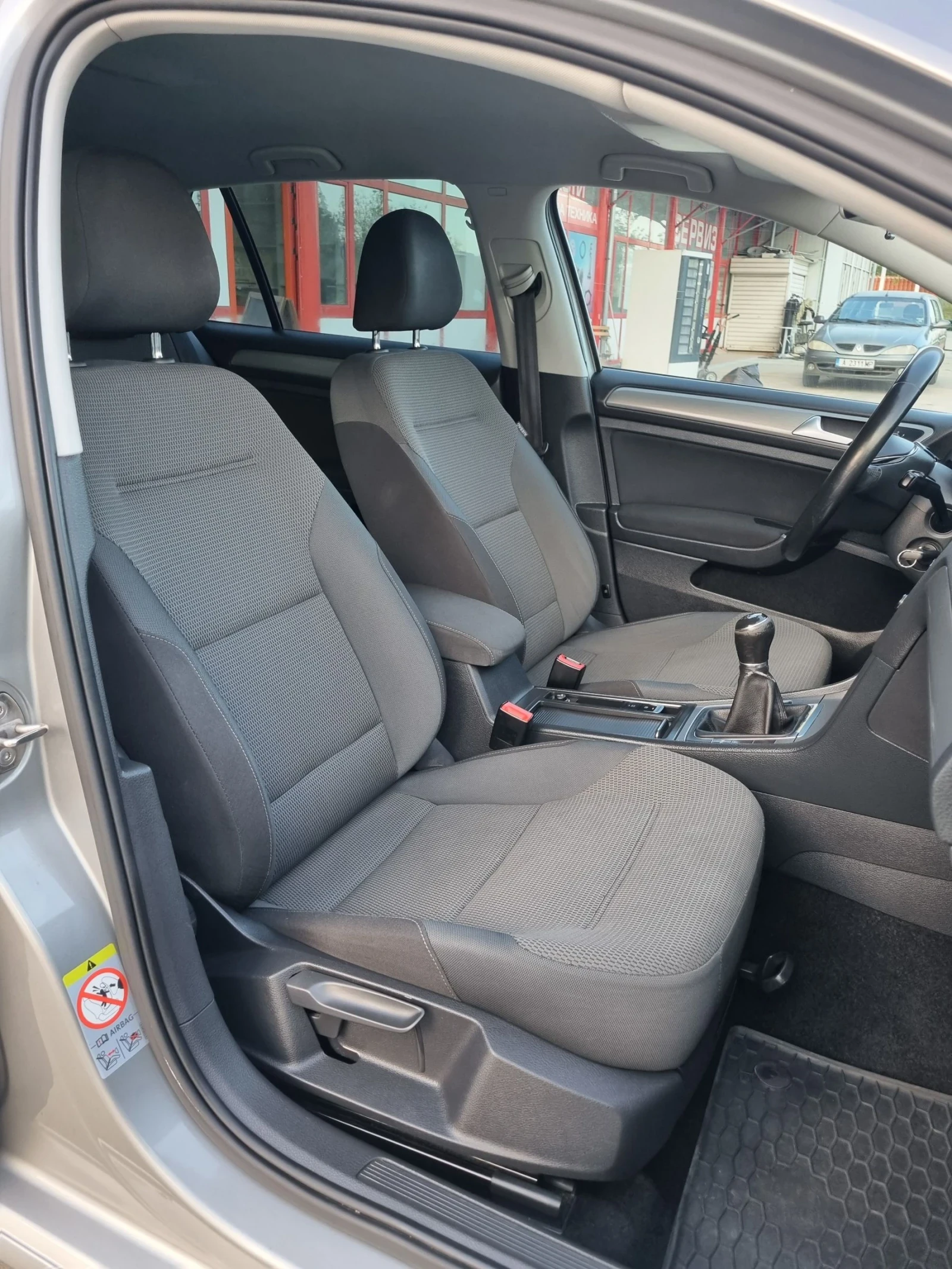 VW Golf, снимка 12 - Автомобили и джипове - 54510430