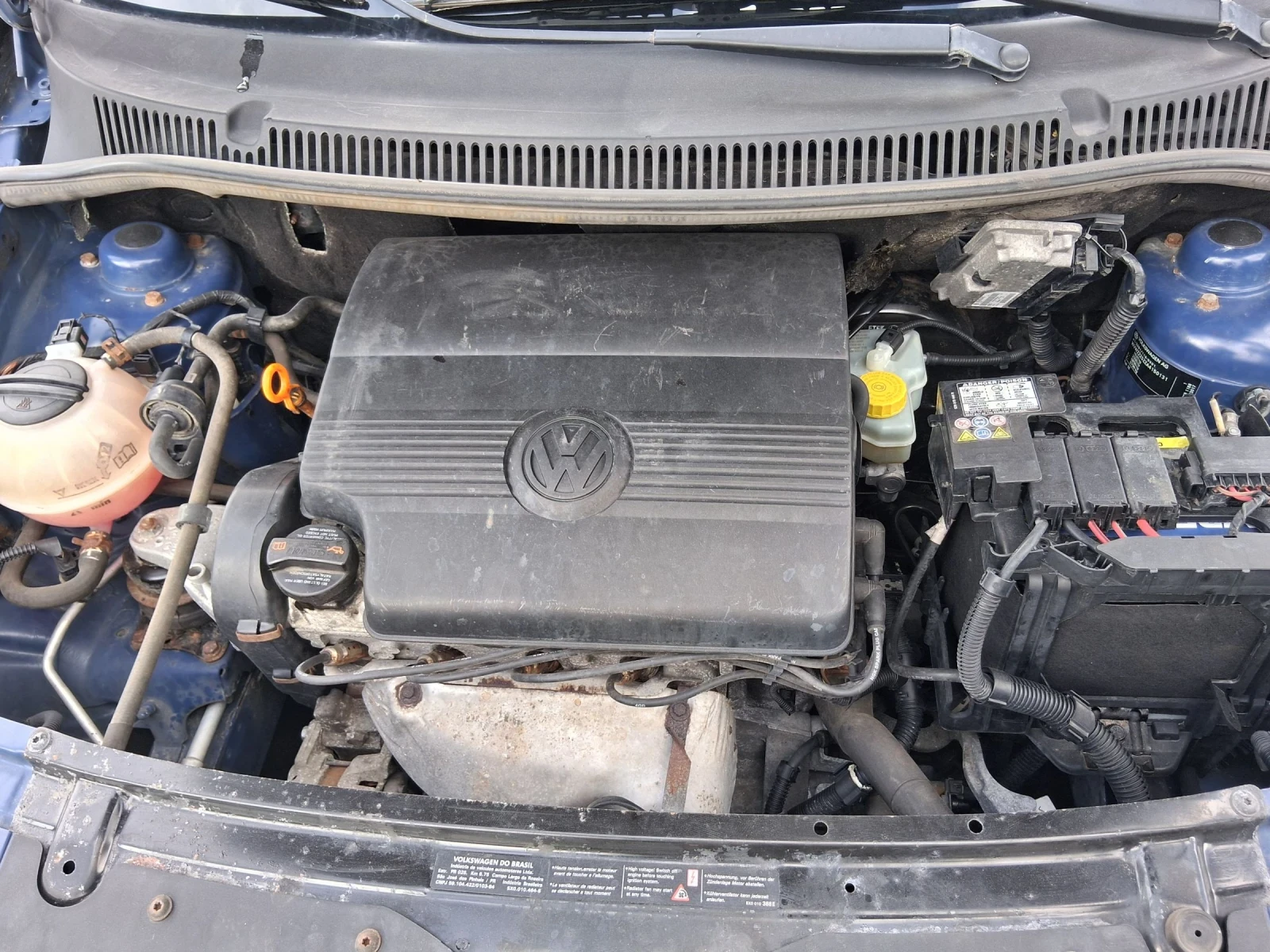 VW Fox 1.4 бензин 75 кс 4 цилиндъра , снимка 9 - Автомобили и джипове - 54652145