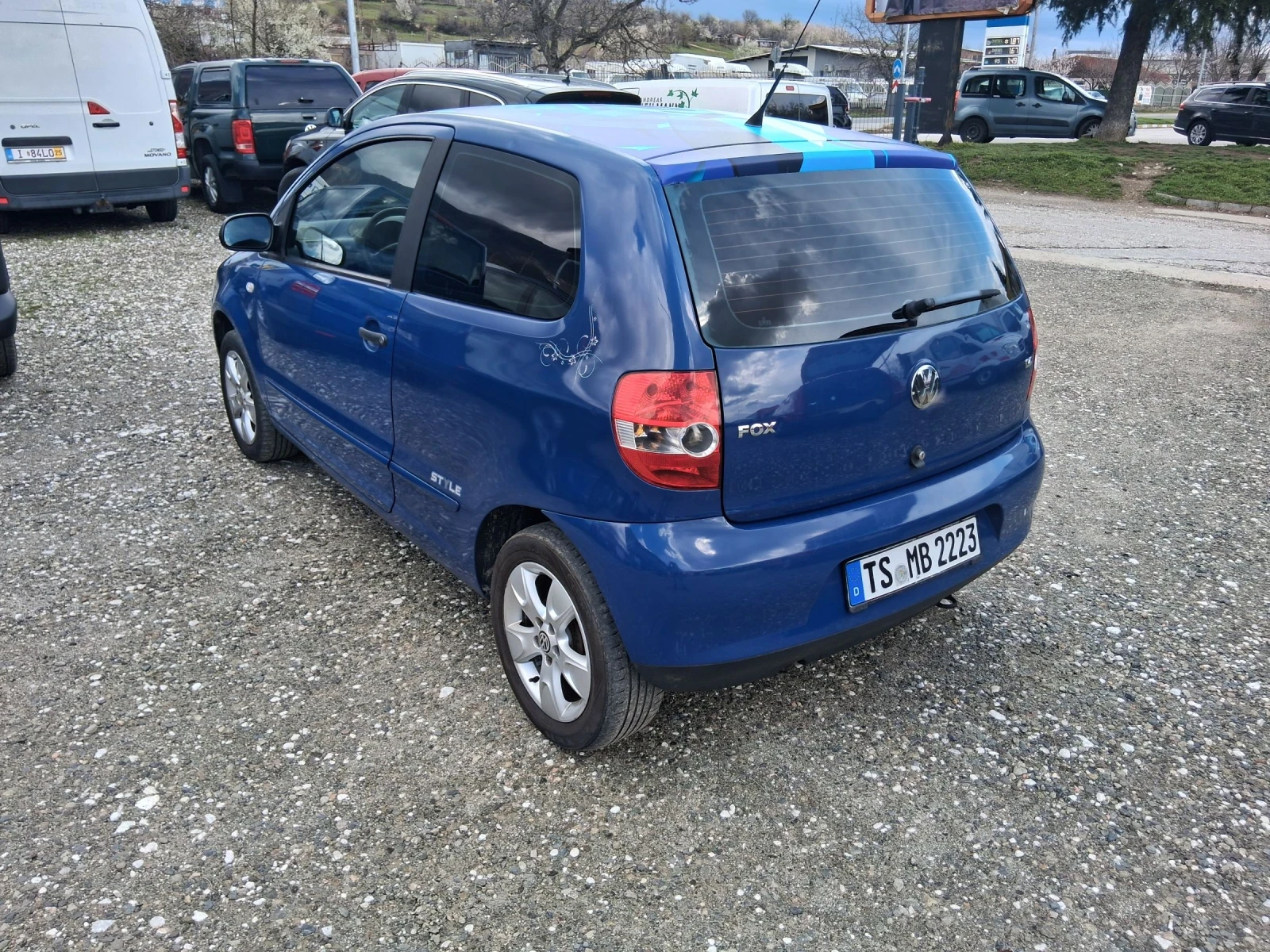 VW Fox 1.4 бензин 75 кс 4 цилиндъра , снимка 4 - Автомобили и джипове - 54652145