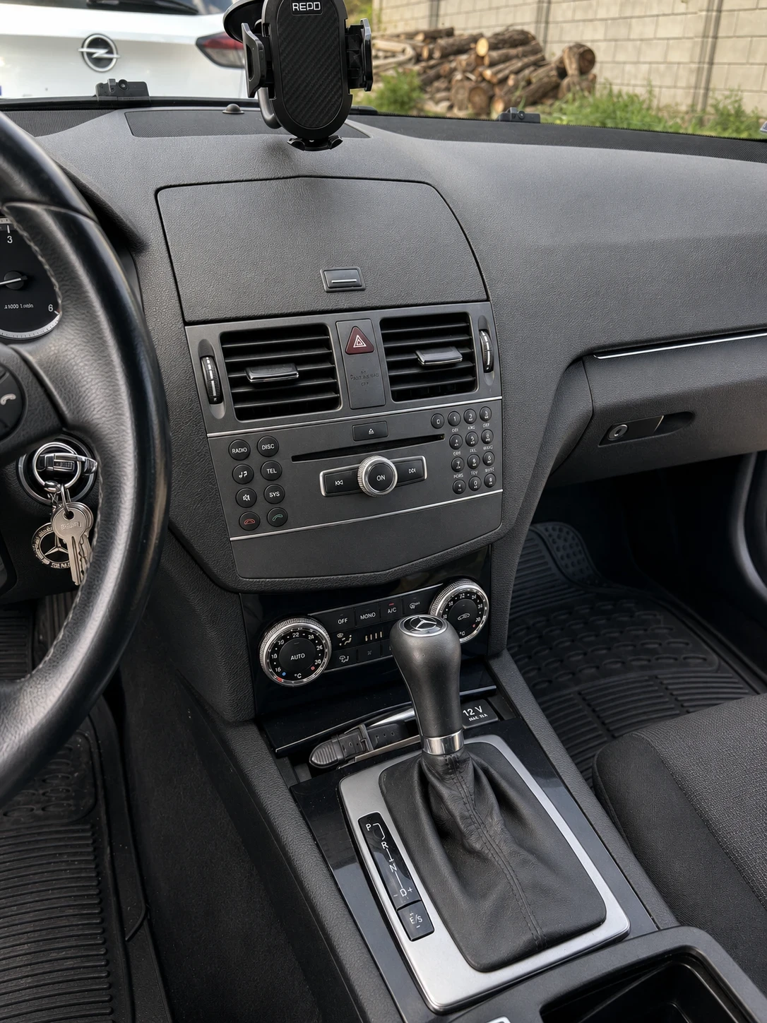 Mercedes-Benz 220 2.2, снимка 10 - Автомобили и джипове - 54669830