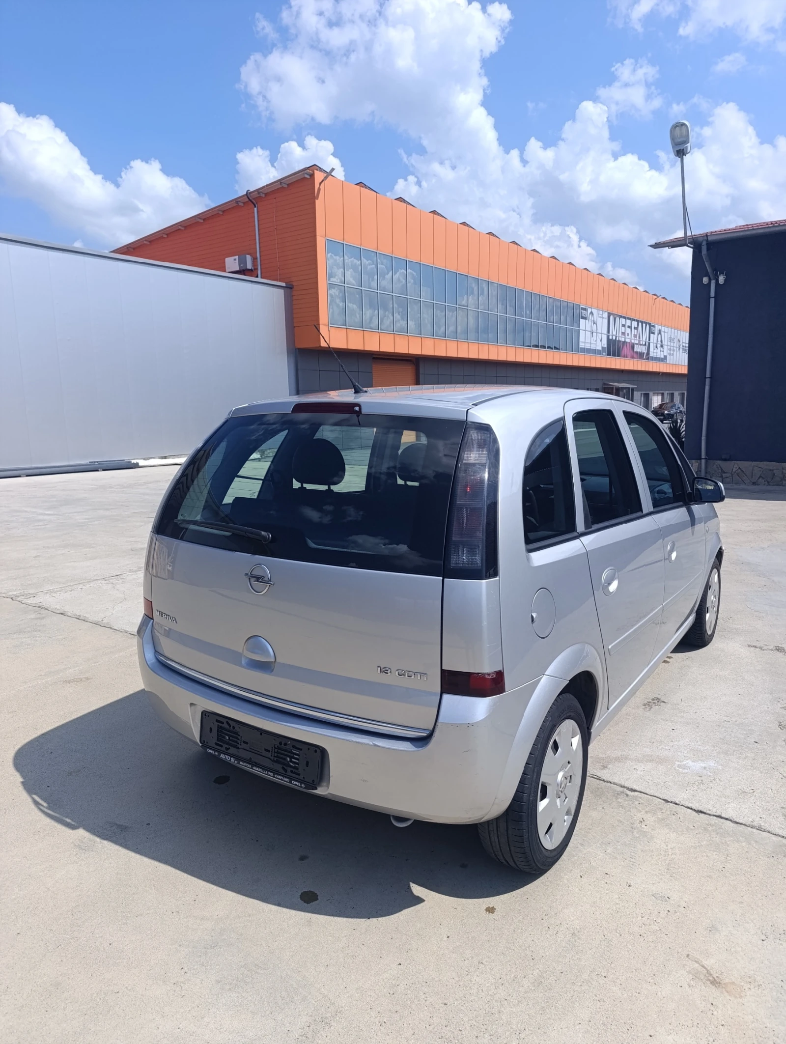 Opel Meriva 1.3 CDI, снимка 5 - Автомобили и джипове - 54794175