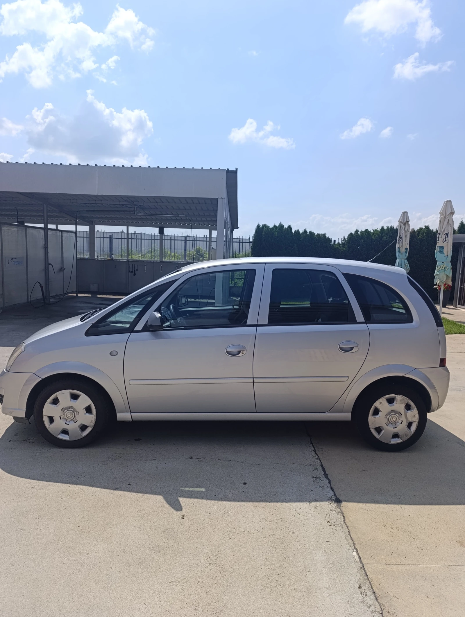 Opel Meriva 1.3 CDI, снимка 8 - Автомобили и джипове - 54794175