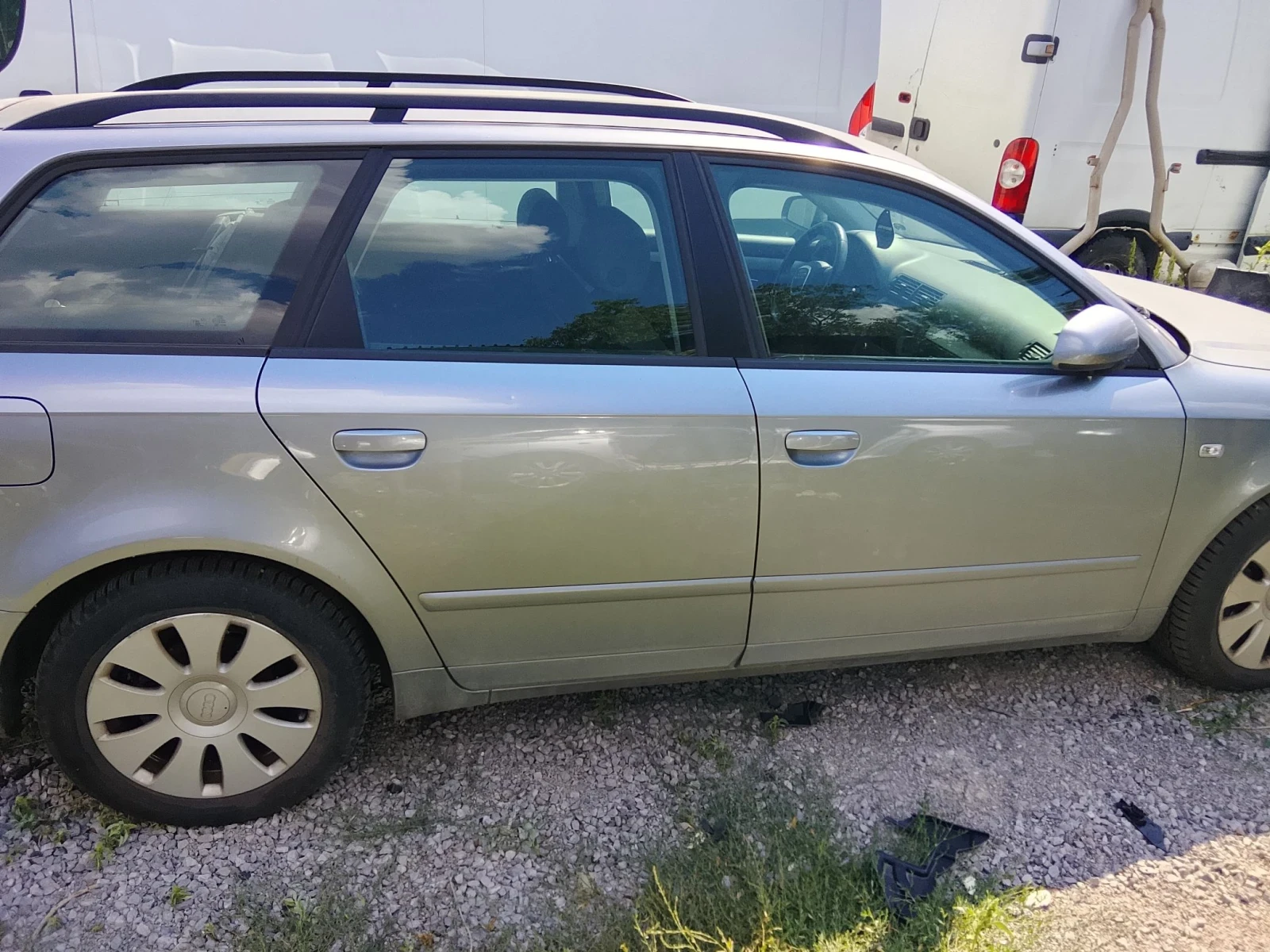 Audi A4 2.0tdi, снимка 4 - Автомобили и джипове - 55587591
