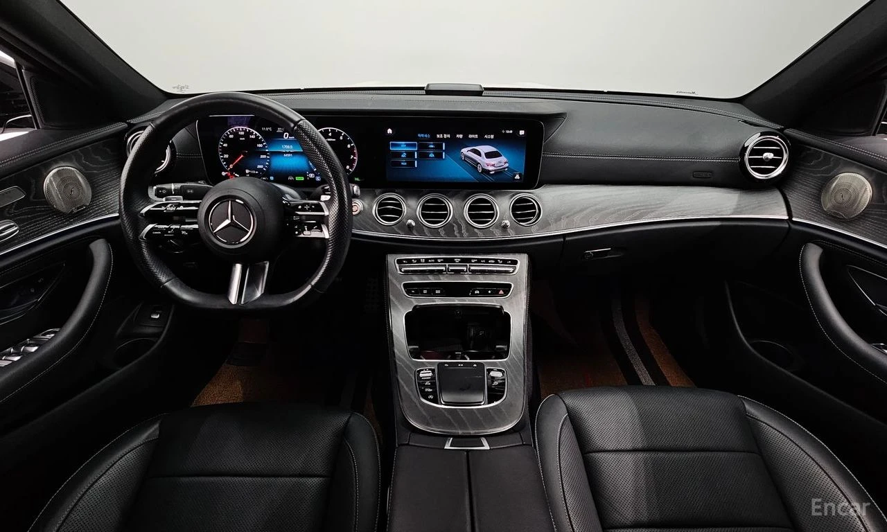 Mercedes-Benz E 350 AMG* LINE* 4MATIC* BURMESTER* ОБДУХВАНЕ* ДИСТРОНИК, снимка 6 - Автомобили и джипове - 55595749