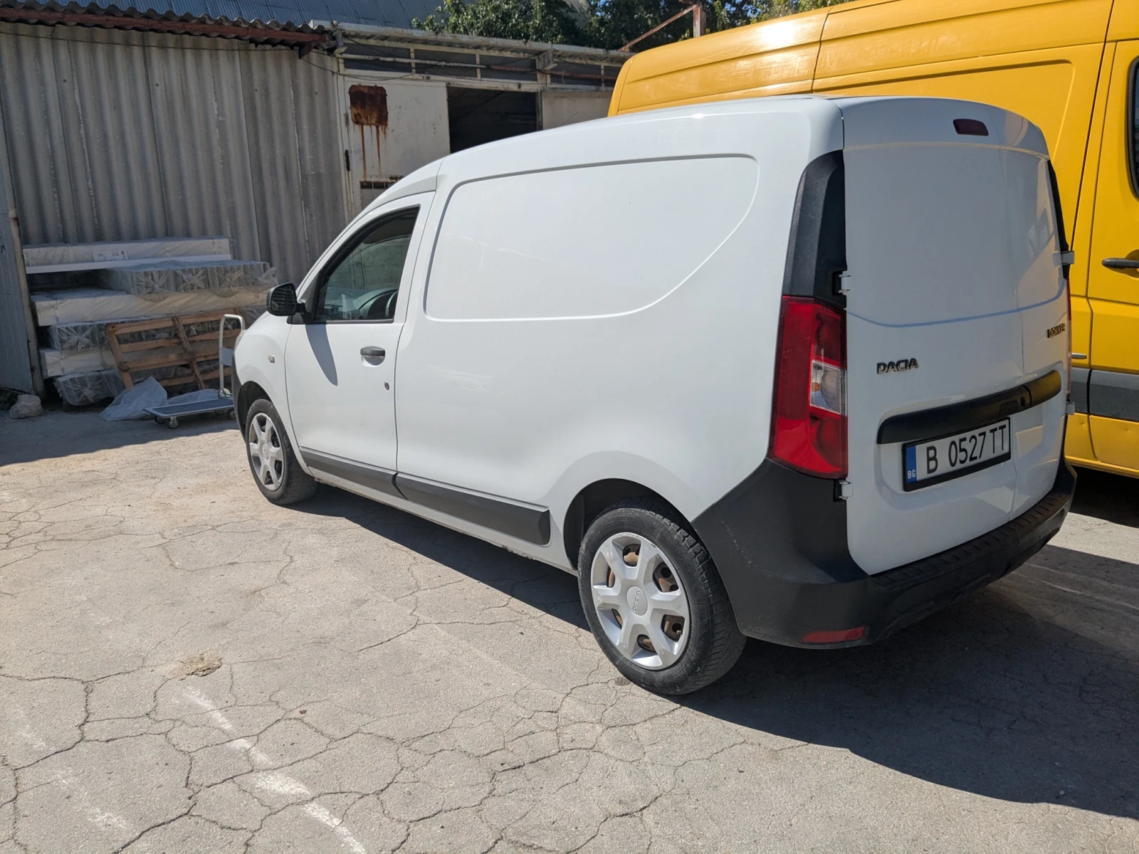 Dacia Dokker 1+ 1, снимка 2 - Автомобили и джипове - 55884236