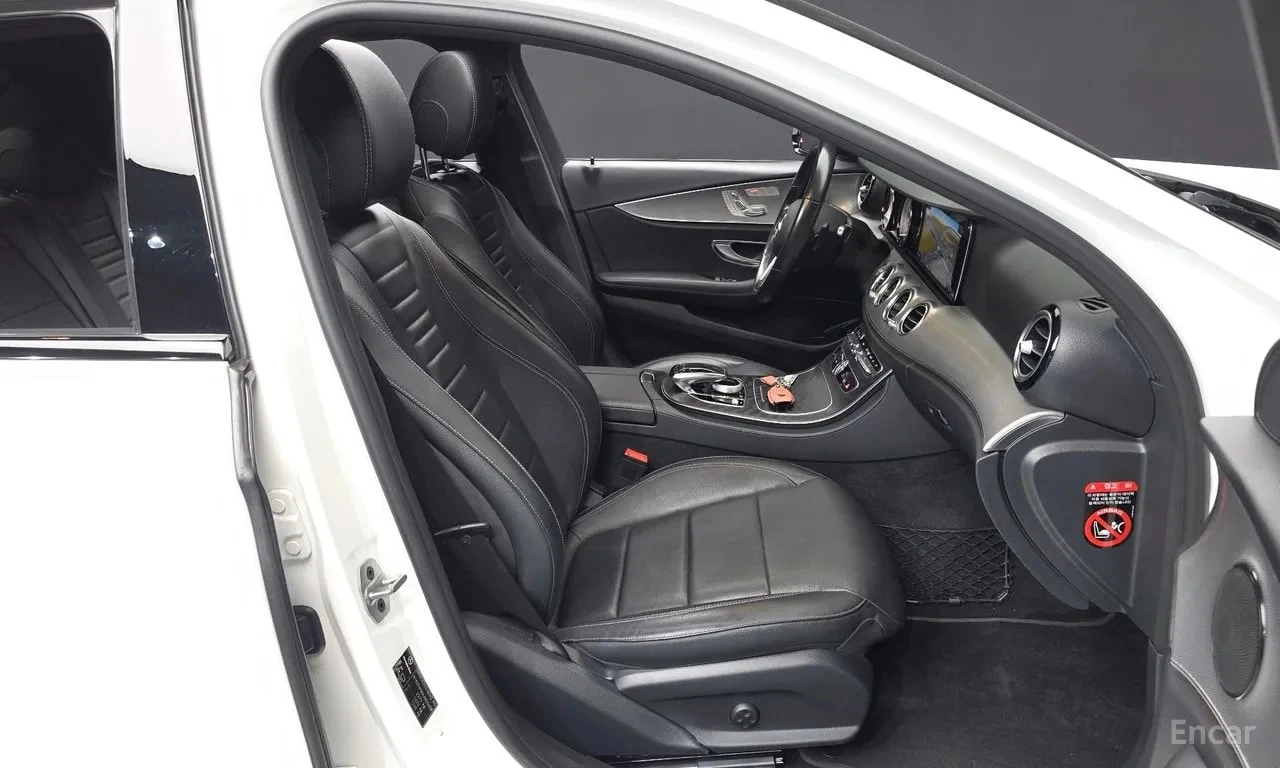 Mercedes-Benz E 250 Avantgarde| PANO| ПОДГРЕВИ| ПАМЕТ| , снимка 11 - Автомобили и джипове - 55884994
