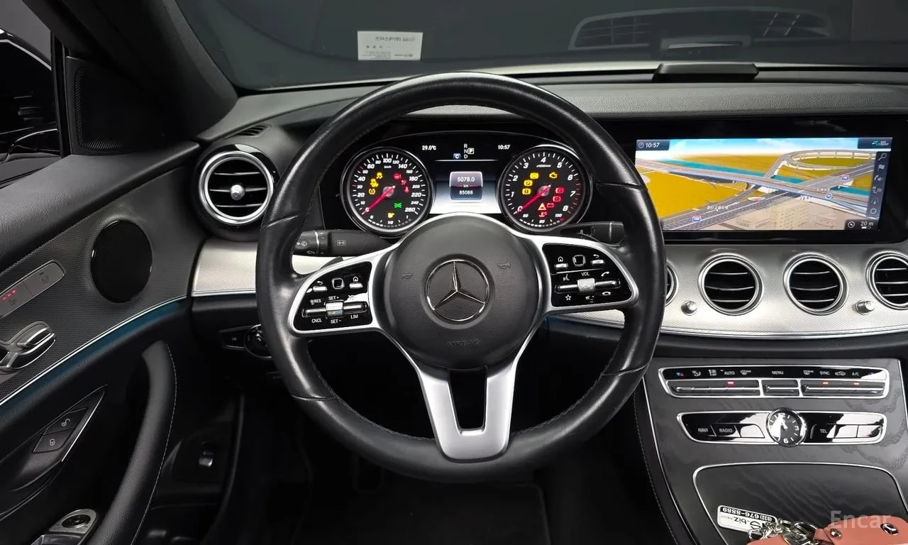 Mercedes-Benz E 250 Avantgarde| PANO| ПОДГРЕВИ| ПАМЕТ| , снимка 13 - Автомобили и джипове - 55884994