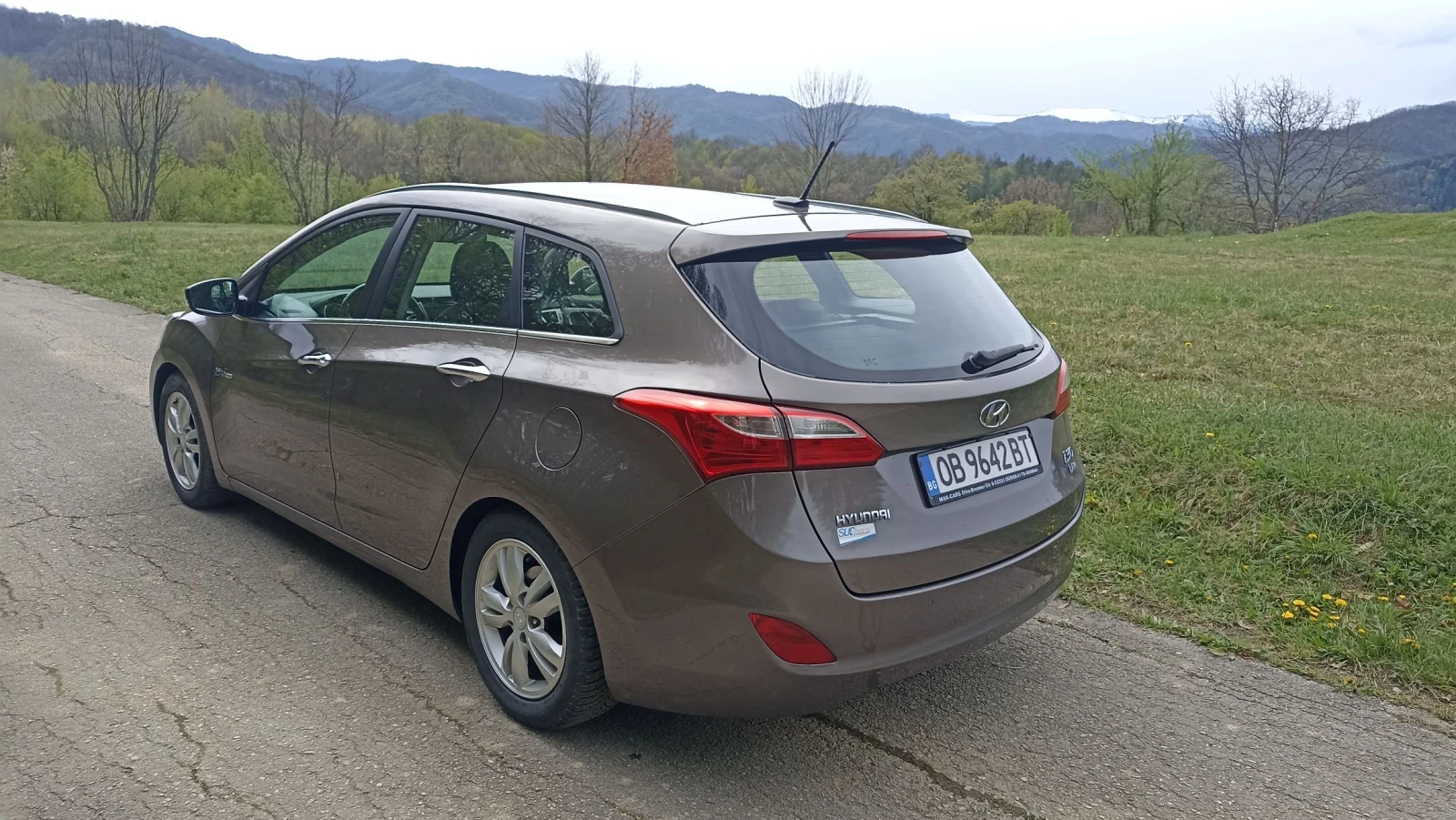 Hyundai I30 CW, снимка 6 - Автомобили и джипове - 56221702