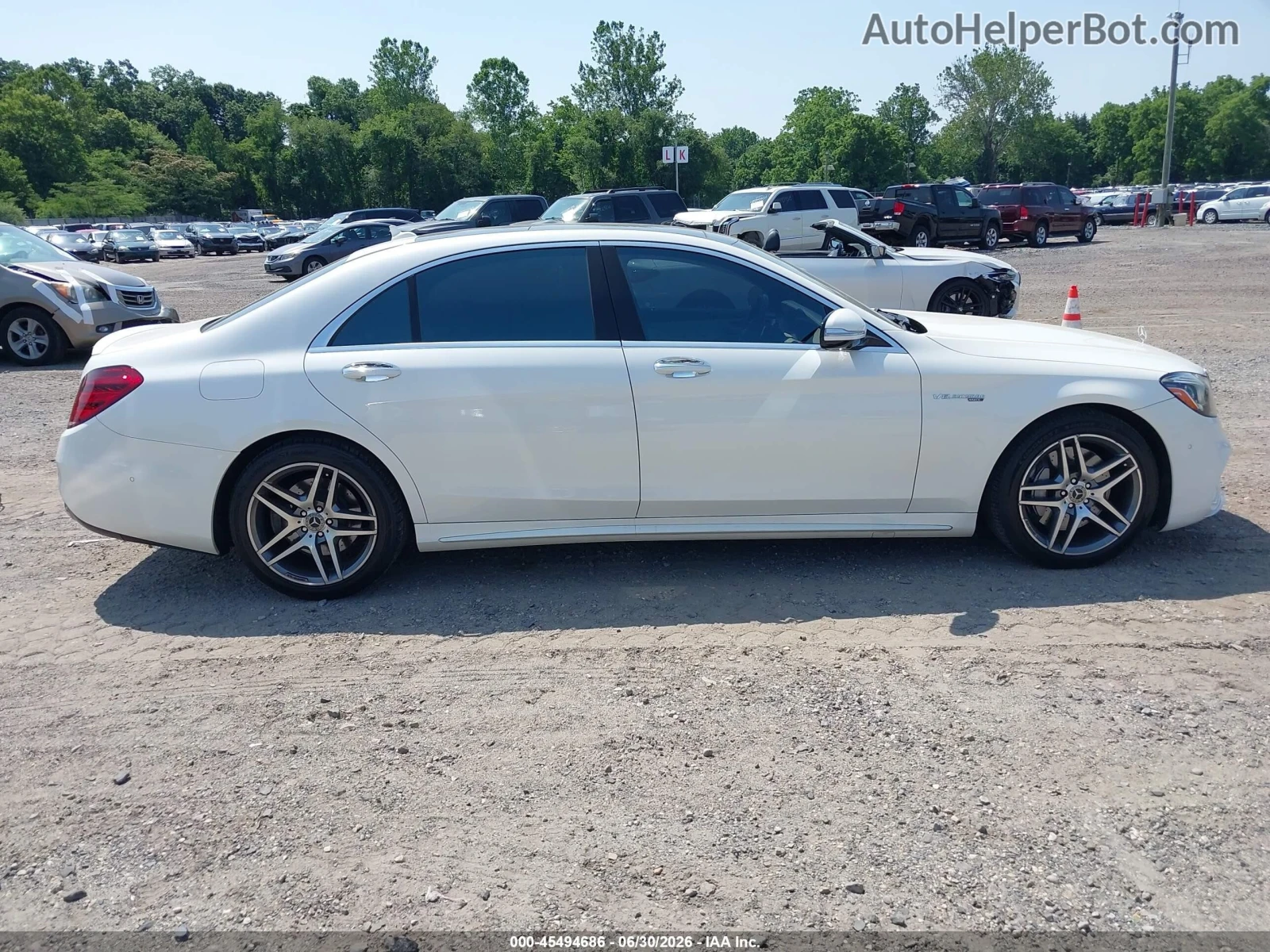 Mercedes-Benz S 560 AMG* Burmester* Масаж* Обдухване* Цена до БГ, снимка 8 - Автомобили и джипове - 56223586