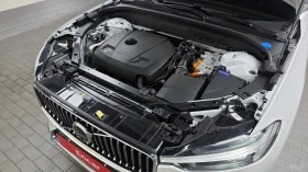 Volvo XC60 T8* ULTRA BRIGHT* BOWERS&WILKINS* ПАНО* 360* HUD* , снимка 5
