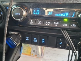 Toyota Hilux 2.4D, снимка 15
