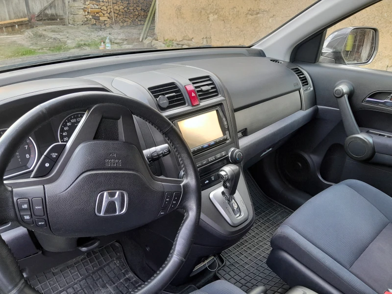 Honda Cr-v, снимка 14 - Автомобили и джипове - 47357997