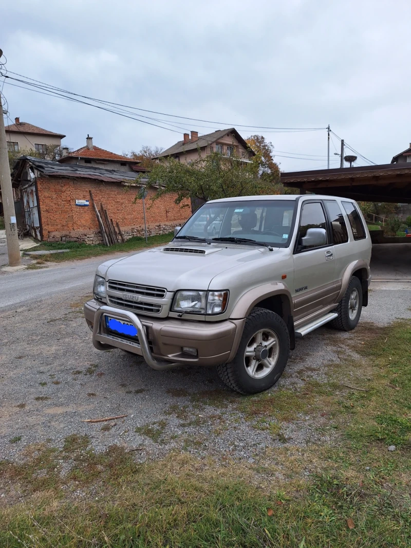 Isuzu Trooper, снимка 2 - Автомобили и джипове - 47837334