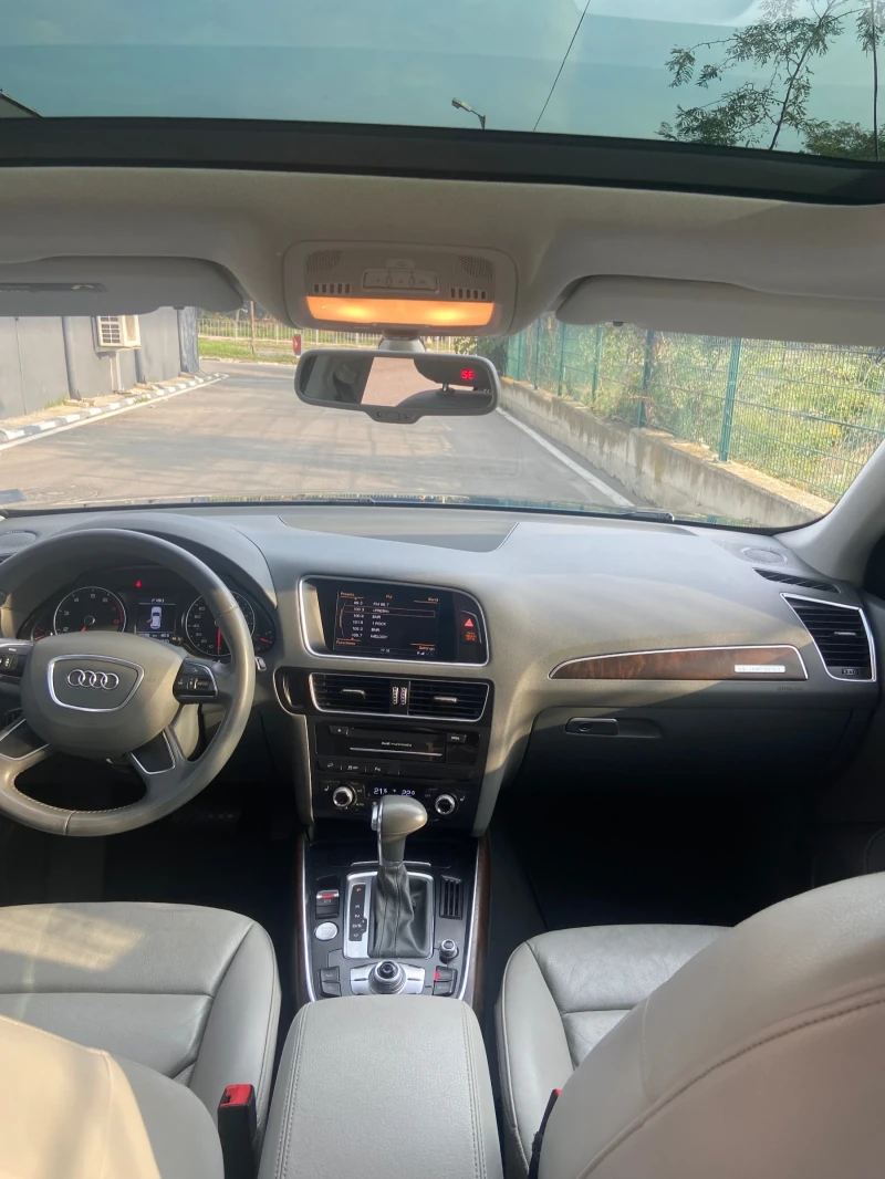 Audi Q5, снимка 15 - Автомобили и джипове - 48612013