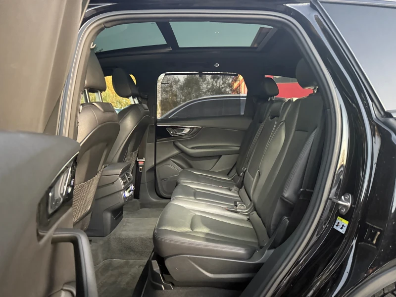 Audi Q7 BOSE* ОБДУХВАНЕ* КАМЕРА* ПАНОРАМА* DISTR* 7МЕСТА, снимка 10 - Автомобили и джипове - 52226361
