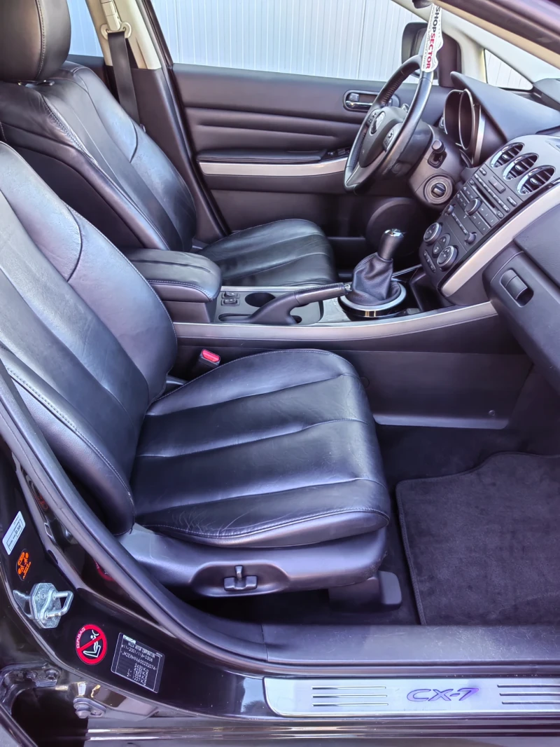 Mazda CX-7, снимка 10 - Автомобили и джипове - 52664464