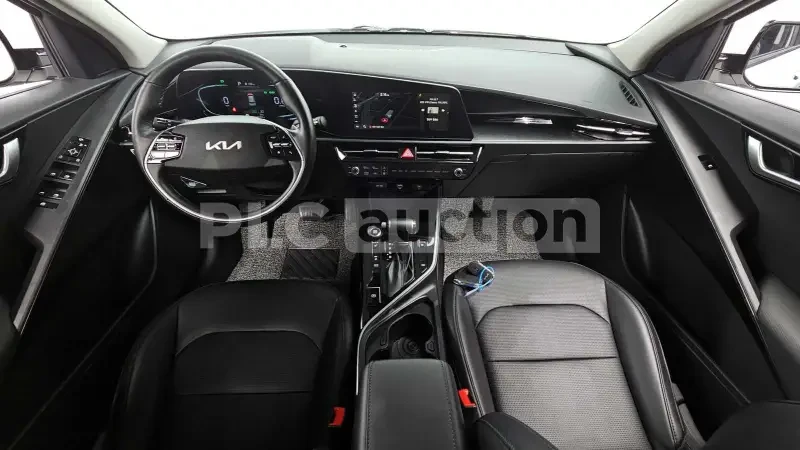 Kia Niro 1.6 ХИБРИД| КАМЕРА| ПОДГРЕВ| ВКЛЮЧЕН ТЕХНОТЕСТ, снимка 5 - Автомобили и джипове - 54375331