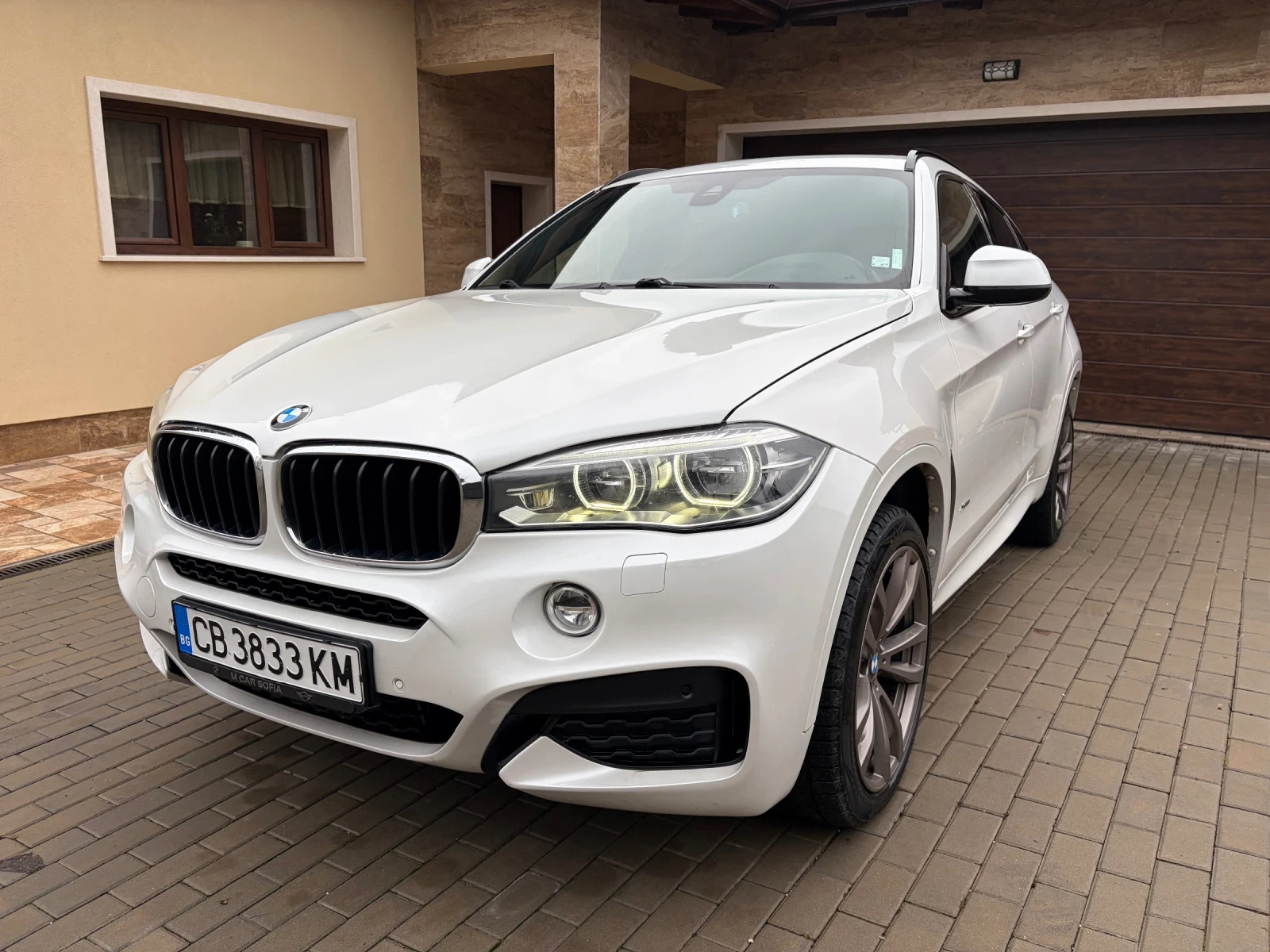 BMW X6 Rear Entertaiment, снимка 1