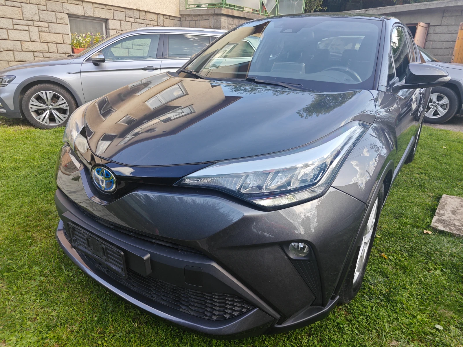 Toyota C-HR Фейслифт Хибрид във Гаранция Сервизна История - [1] 